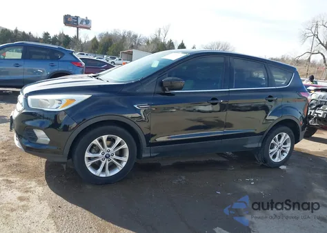 2017 Ford Escape Se из США, поврежденный, VIN 1FMCU0GD9HUE39370